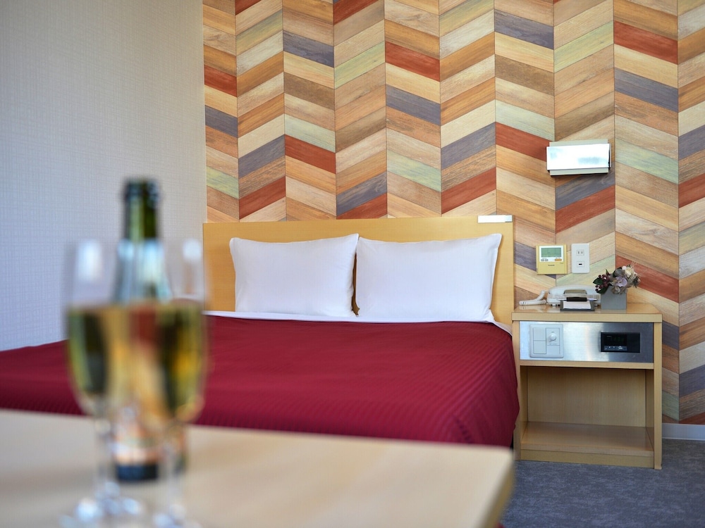 hotel new gaea yakuin