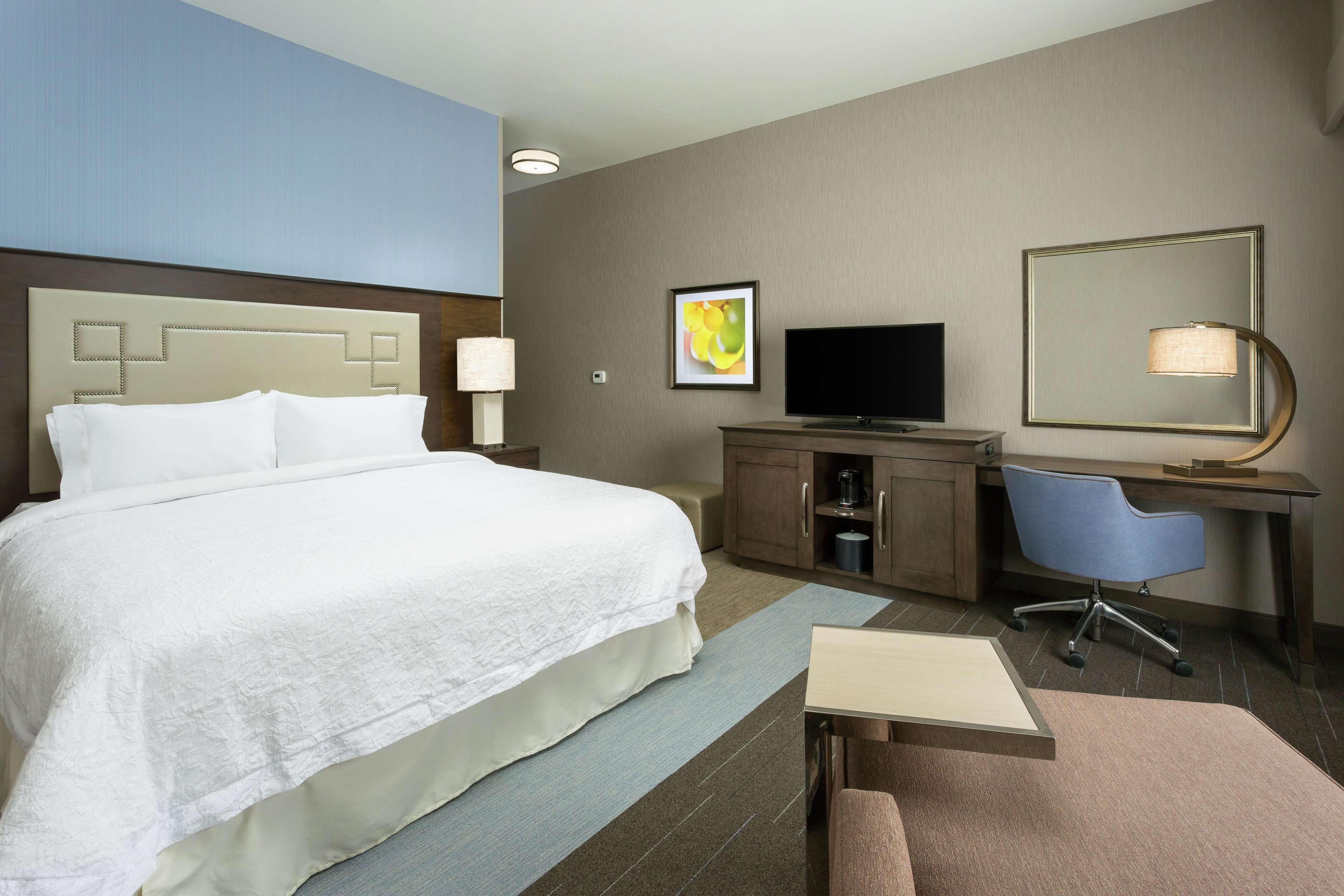 hampton inn and suites napa