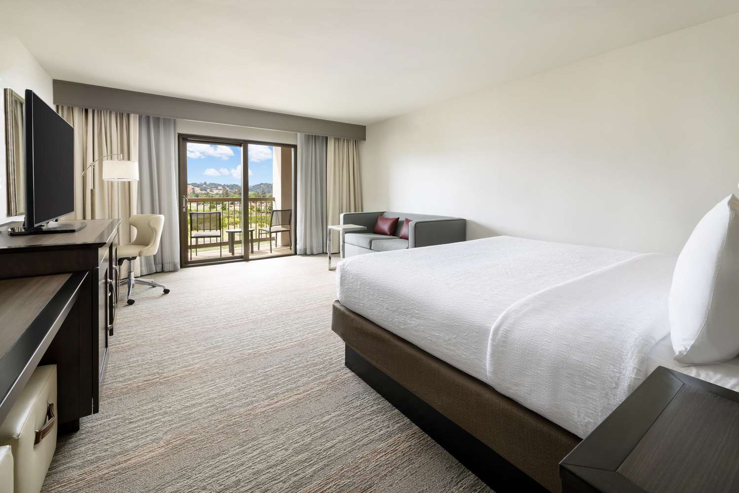 hampton inn and suites napa