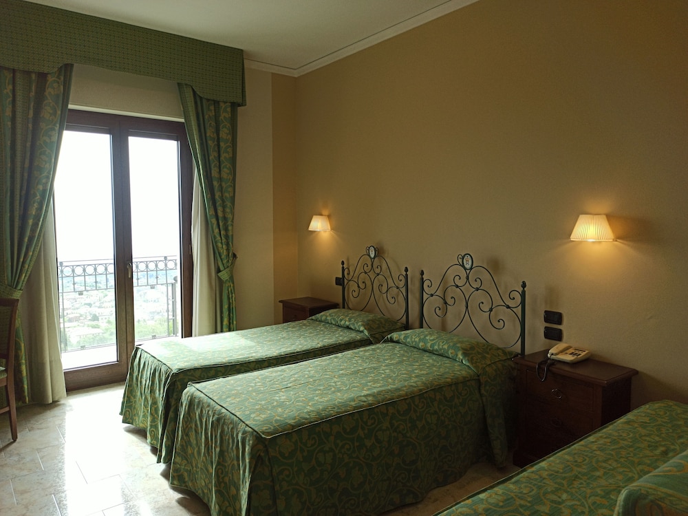 hotel primavera delletna