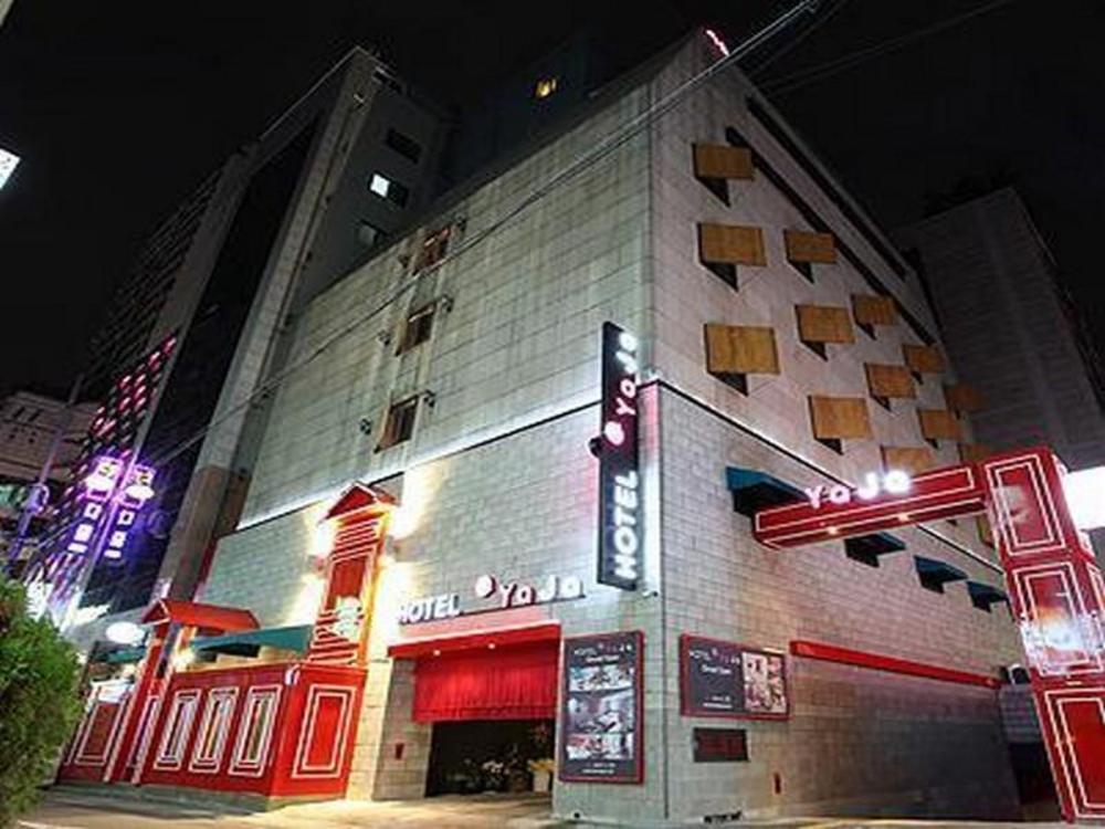hotel yaja sinlim