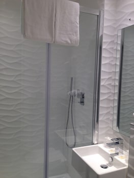 hotel prince albert wagram