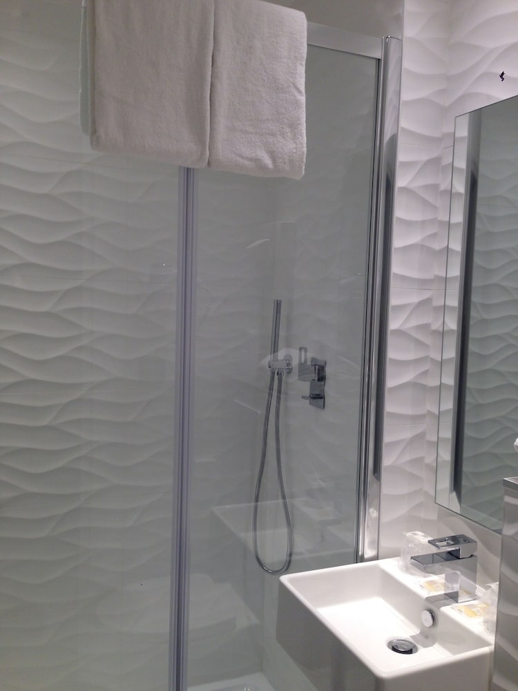 hotel prince albert wagram