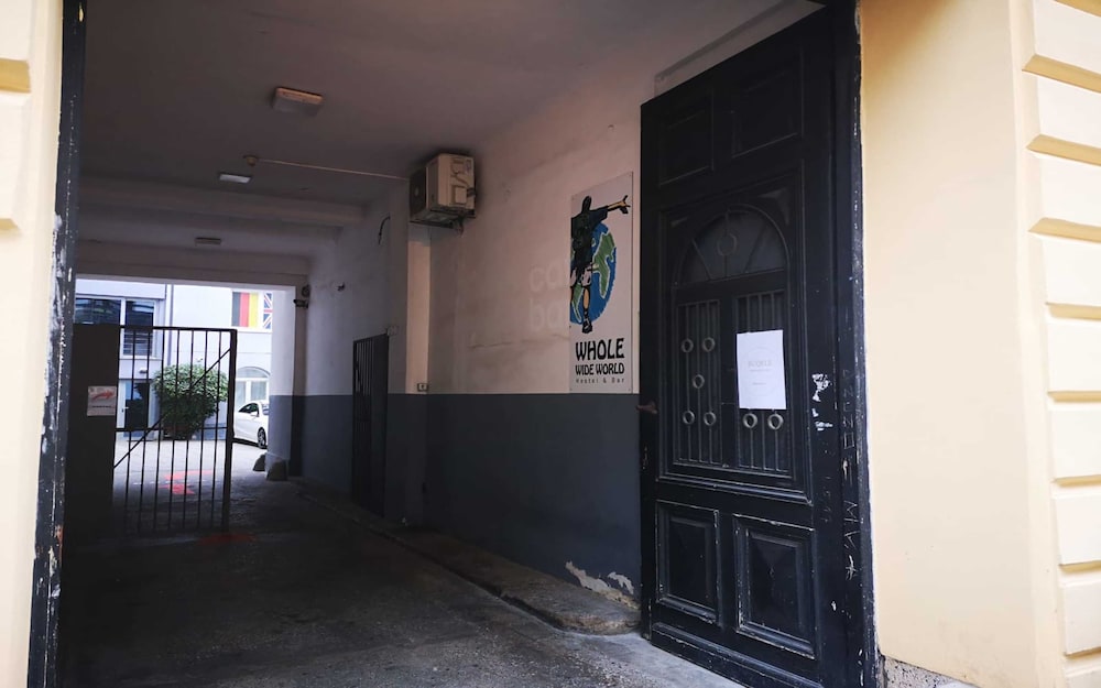 whole wide world hostel and bar