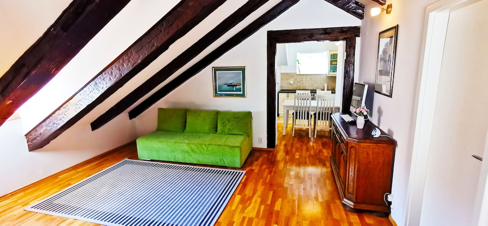 apartment pirija