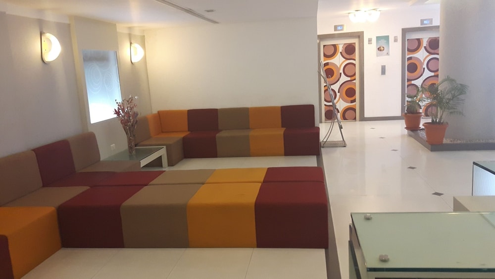 gokulam park hotel and convention centre