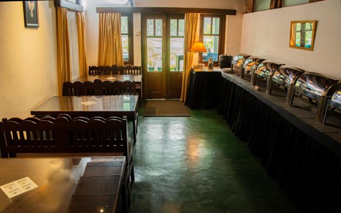 the golf green hotel