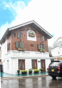 the golf green hotel