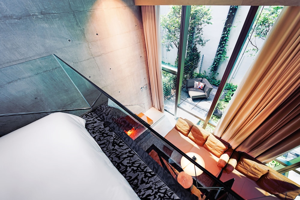m social singapore