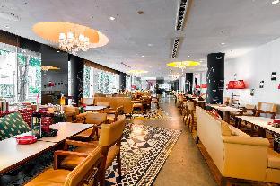 m social singapore