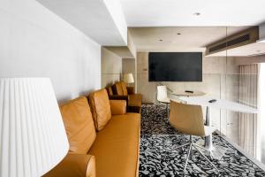 m social singapore