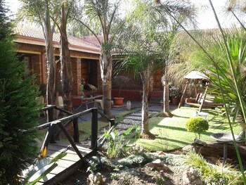 Kalahari Guest House,Emalahleni,3 star