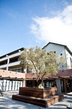 Heritage Square Apartments,Durbanville>>Cape Town,4 star