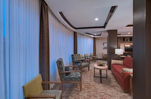 holiday inn express and suites austin nw four points