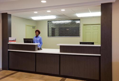 candlewood suites dickinson nd by ihg