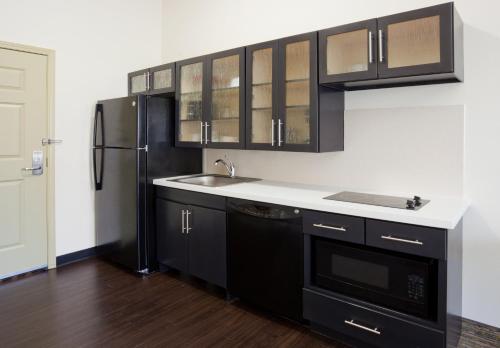 candlewood suites dickinson nd by ihg