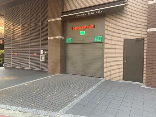 riverview suites taipei
