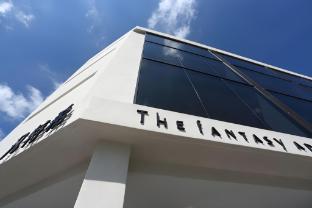 the fantasy apartment