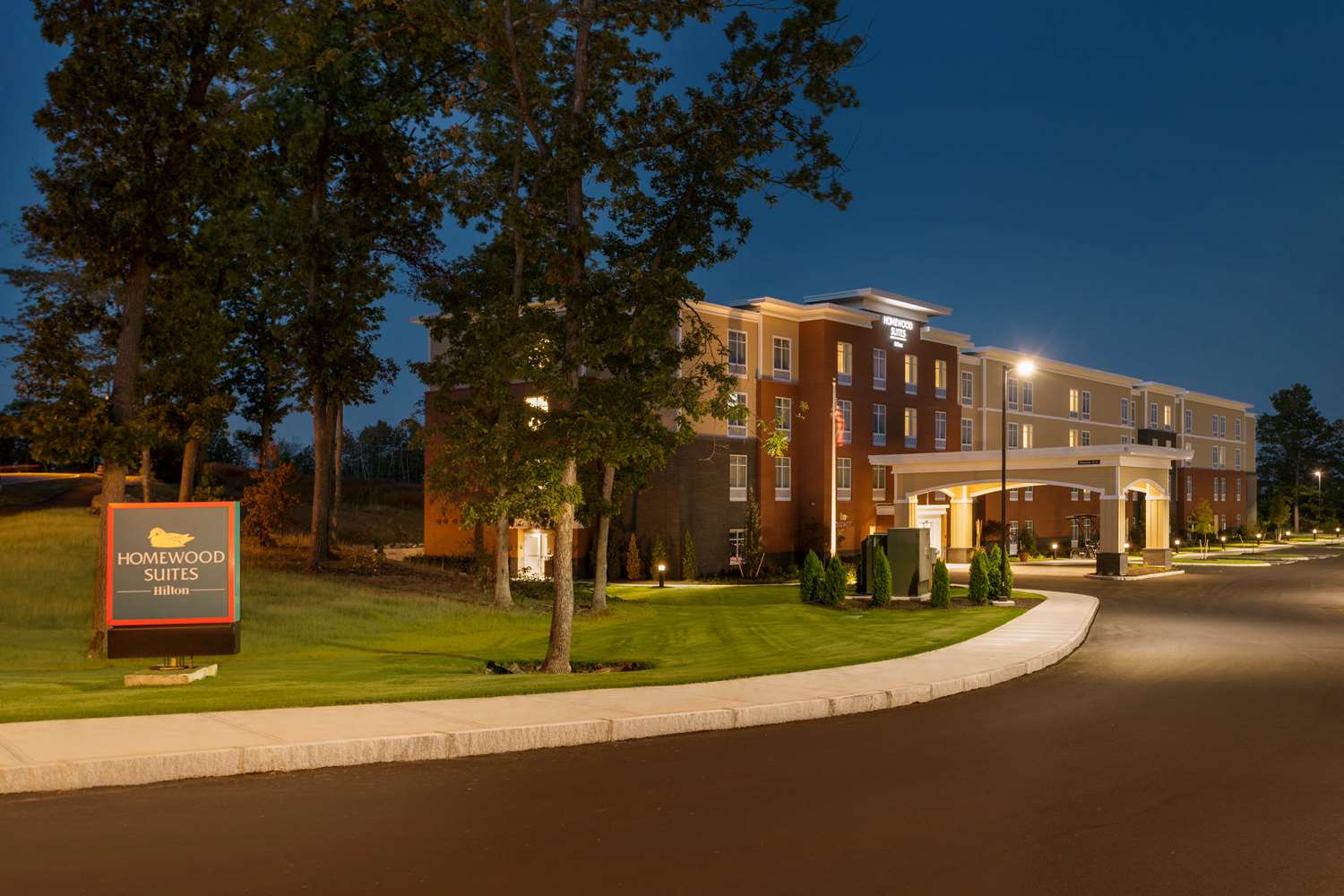 homewood suites by hilton gateway hills nashua