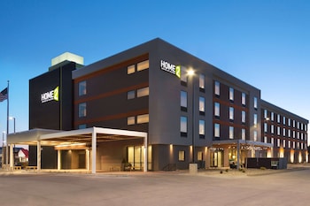 home2 suites by hilton champaign urbana