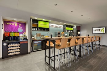 home2 suites by hilton champaign urbana