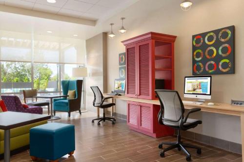 home2 suites by hilton albany wolf rd