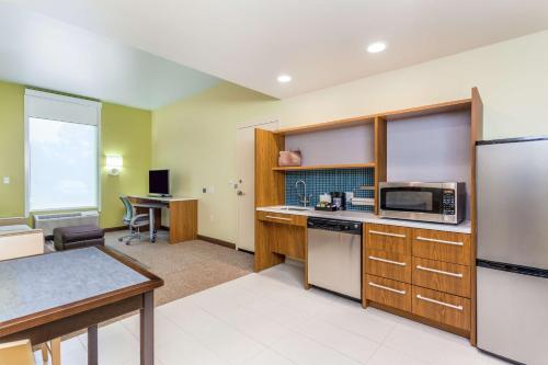 home2 suites by hilton albany wolf rd