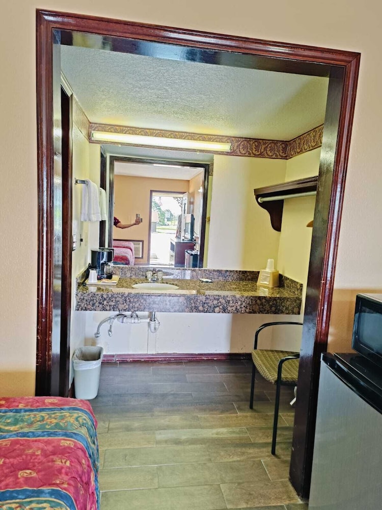 hotel o victorian inn athens tx