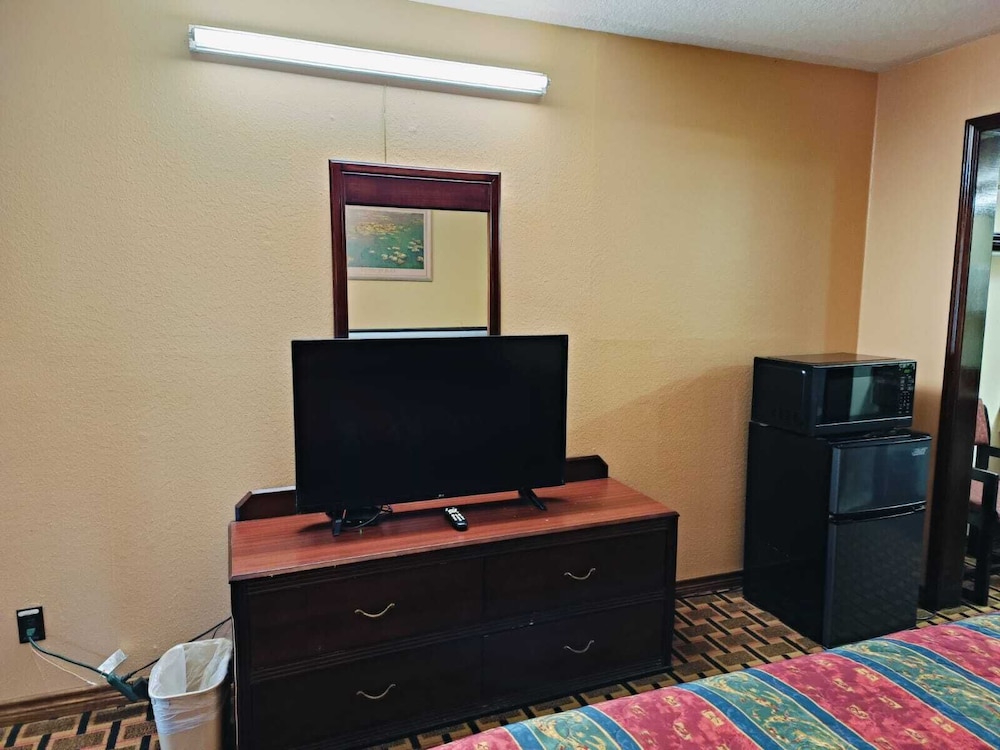 Hotel O Victorian Inn Athens Tx,Henderson County>>Athens,3 star