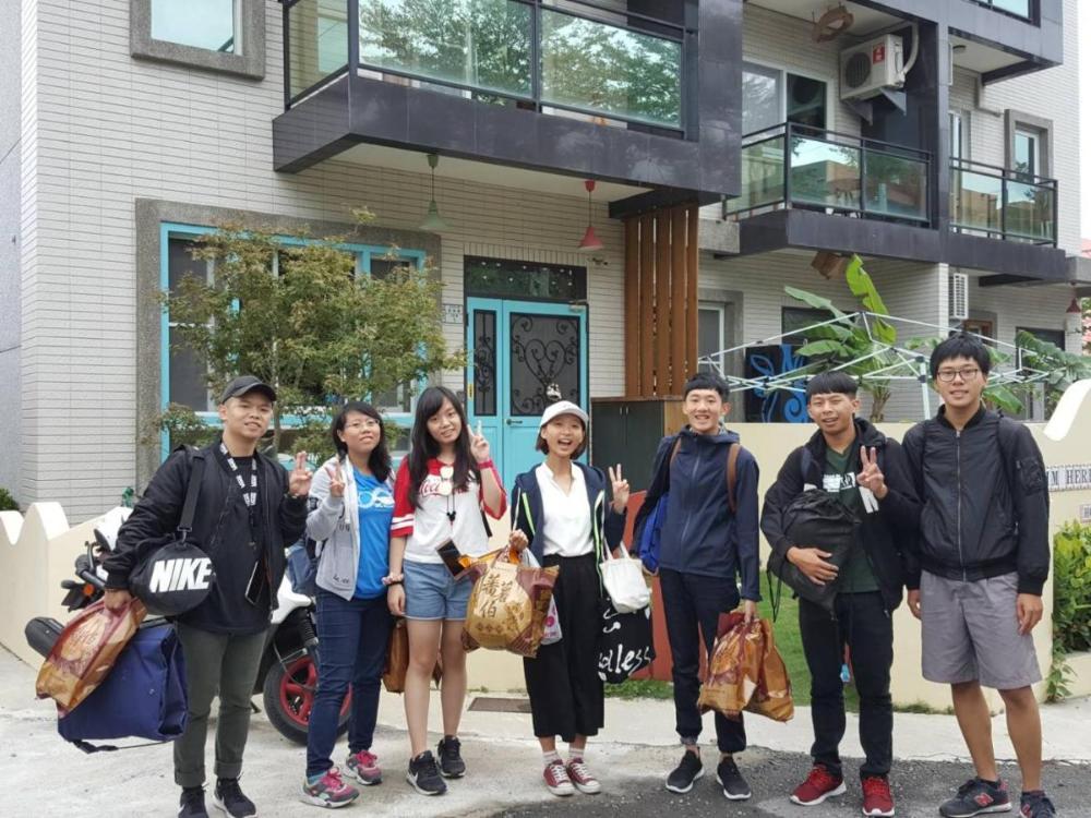 im here bandb pengs family