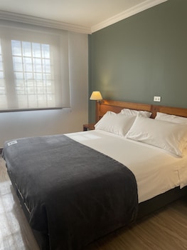 hotel almasur punta arenas