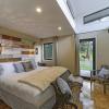 coastal pods wynyard
