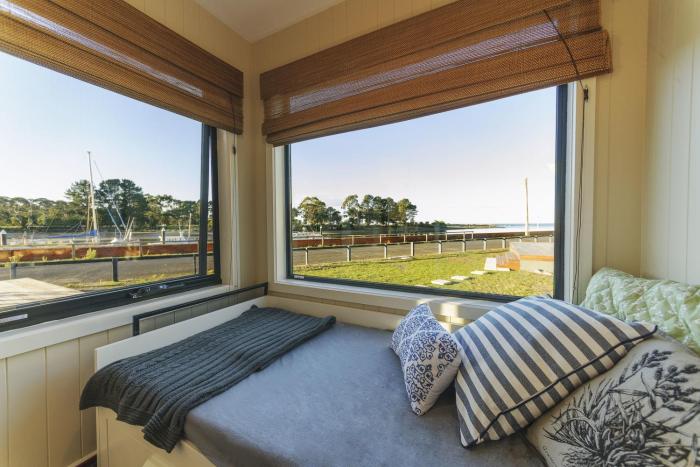 coastal pods wynyard