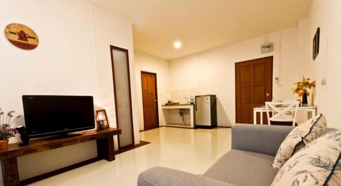 the meet green apartment