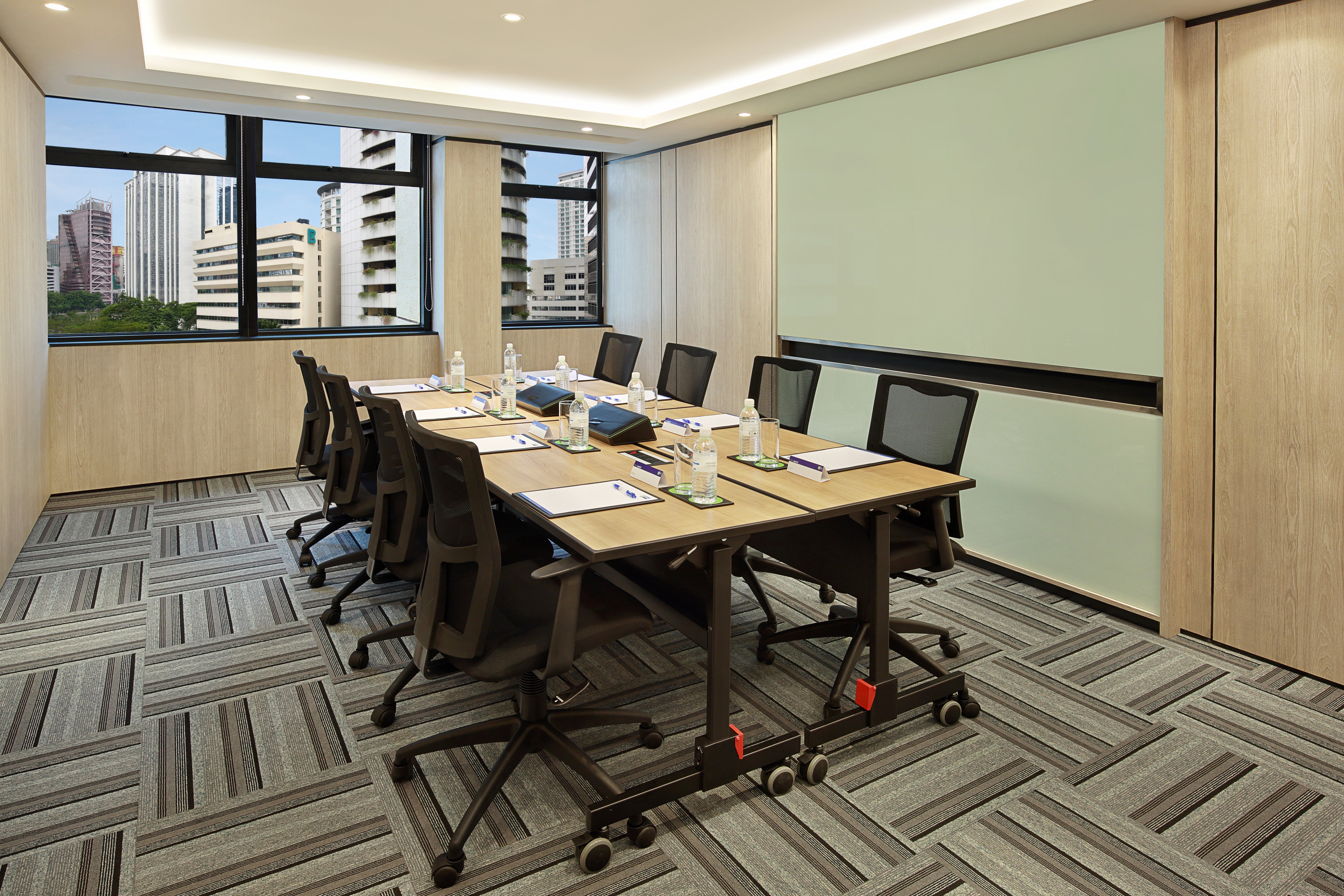 holiday inn express kuala lumpur city centre by ihg