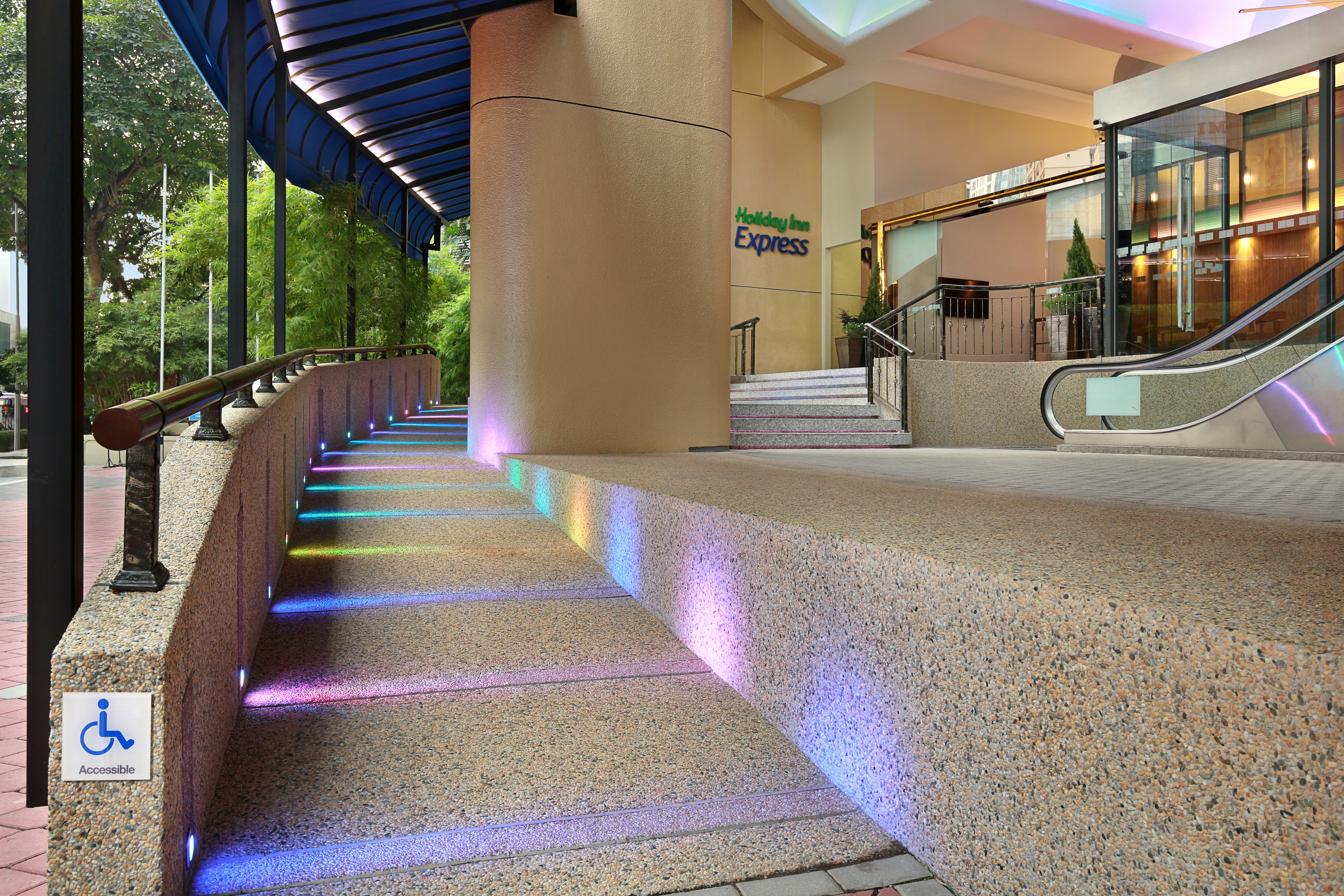 holiday inn express kuala lumpur city centre by ihg