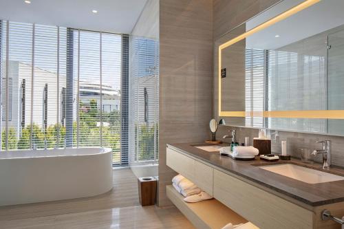 susona bodrum lxr hotels and resorts