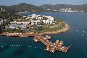 susona bodrum lxr hotels and resorts