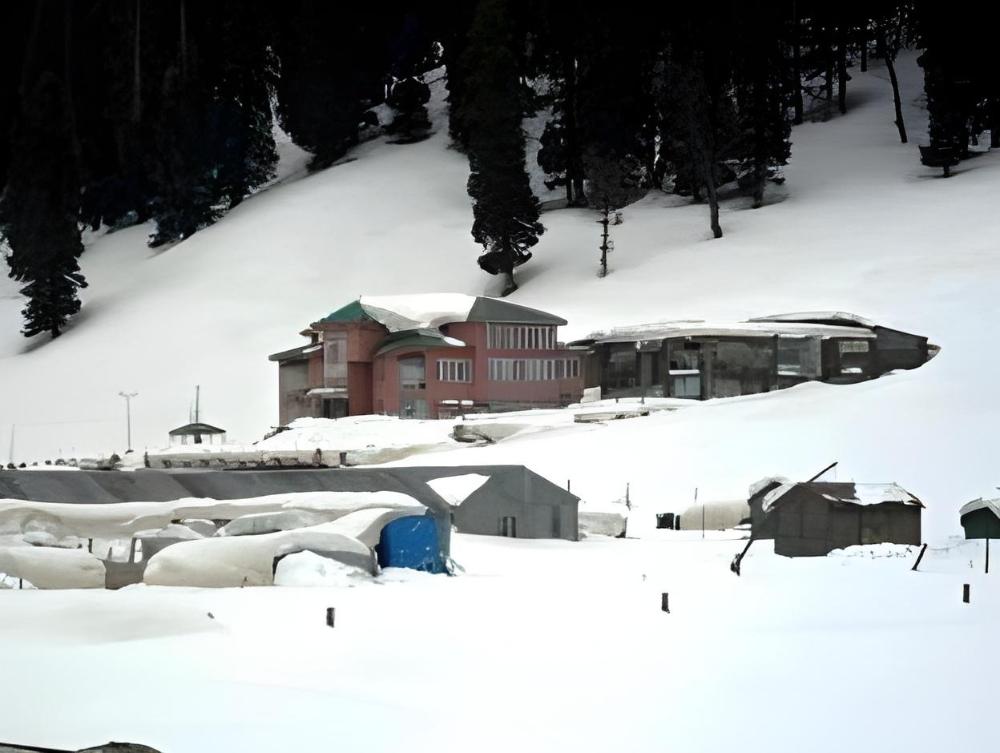 hotel glacier heights