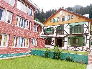 hotel glacier heights