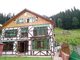 hotel glacier heights