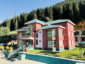 hotel glacier heights