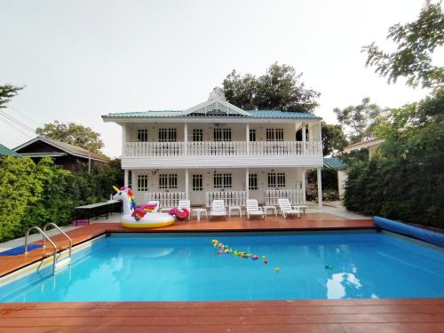 baan luang harn