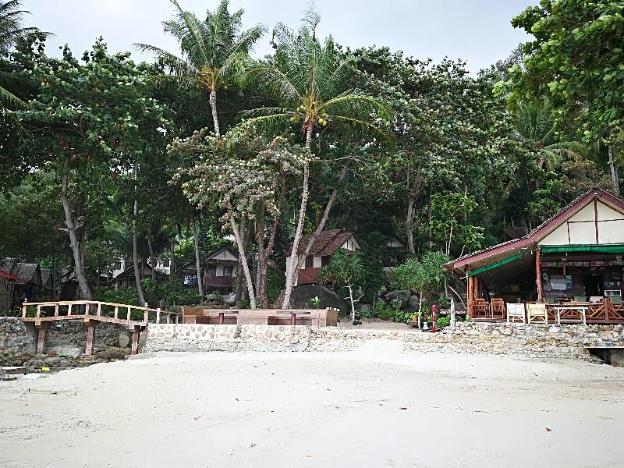 smile bungalows