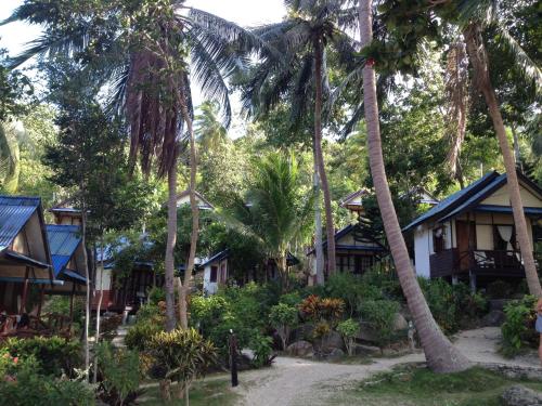 smile bungalows