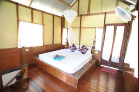 smile bungalows