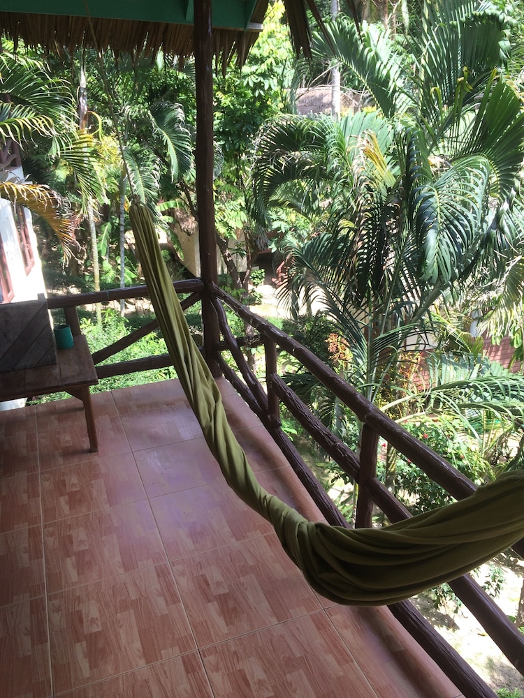 smile bungalows