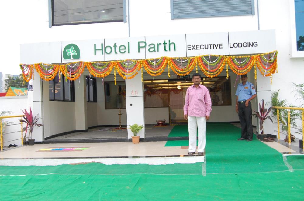 hotel parth executive