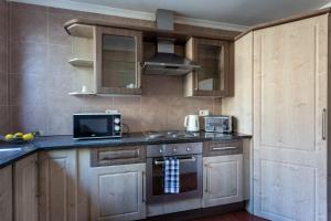 fallsway apartments louden court