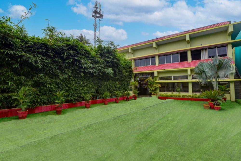 hotel dev residency 350 meters from nakki lake